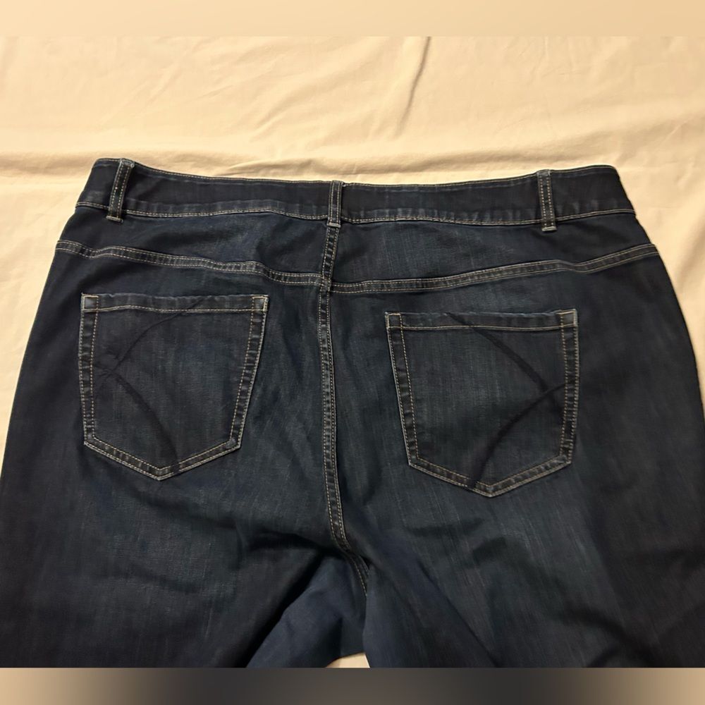 Lane Bryant dark wash skinny tummy control technology size 26 short - Picture 4 of 8